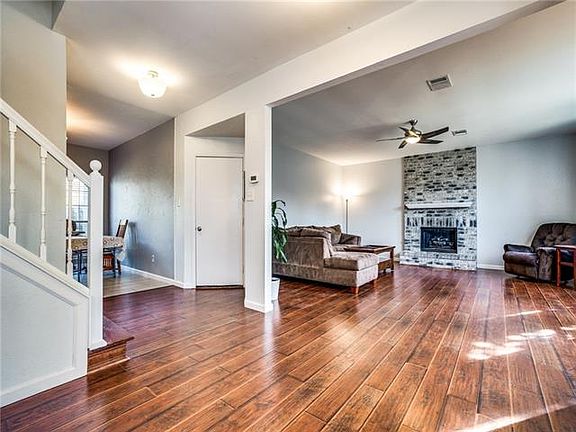2nd image of 1514 Home Park Dr