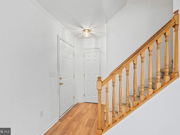5th image of 27220 Indian Meadows Cir