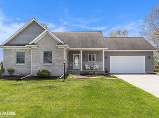 7007 Greenbush Ln, Lexington, MI 48450