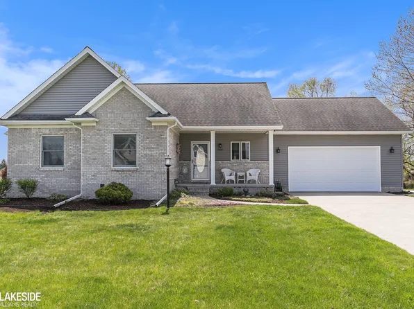 7007 Greenbush Ln, Lexington, MI 48450