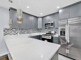 12148 Grayson St, Springfield Gardens, NY 11413