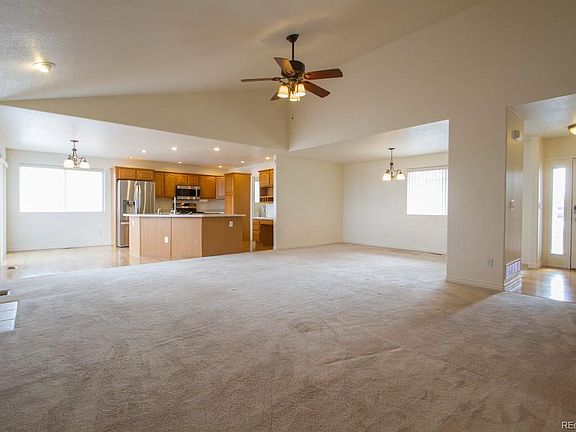 5th image of 28405 E 162nd Ct