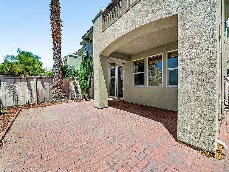 812 Mahogany St — Photo 35