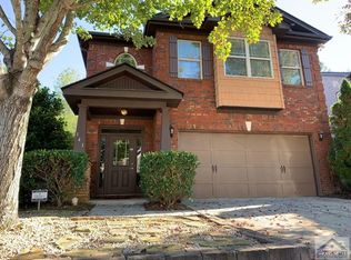 141 Putters Dr, Athens, GA 30607