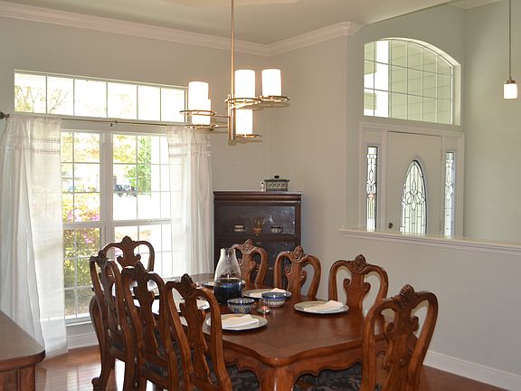 Formal dining room