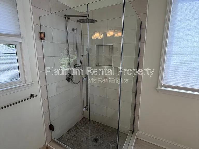 5975 Waterford Pl — Photo 22