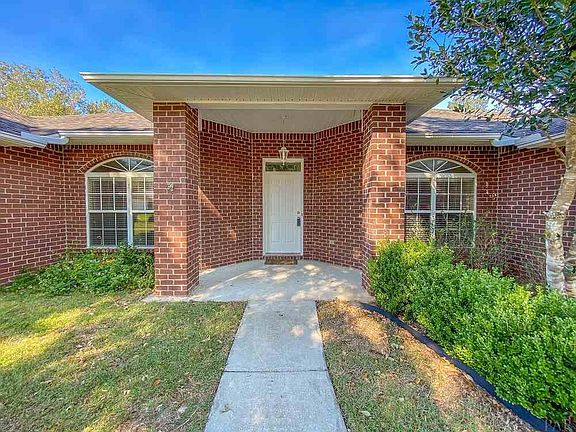 3rd image of 5684 Tiger Woods Dr
