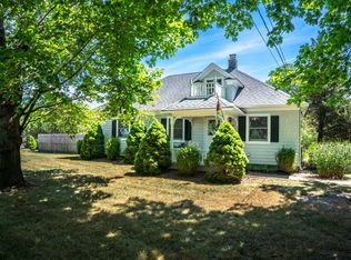 44 Tanners Neck Ln, Westhampton, NY