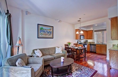 2nd image of 2784 Escala Cir