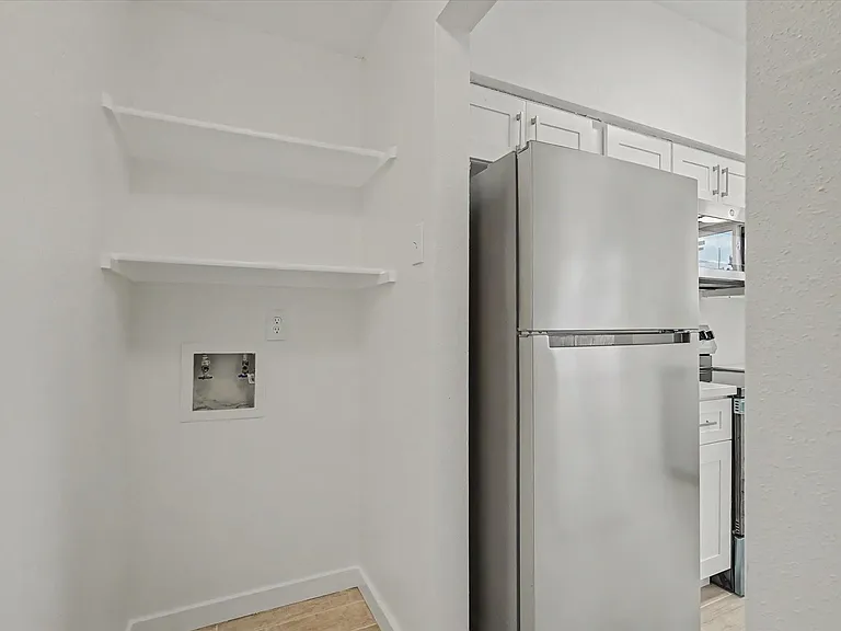 12500 Brookglade Cir #179 — Photo 13
