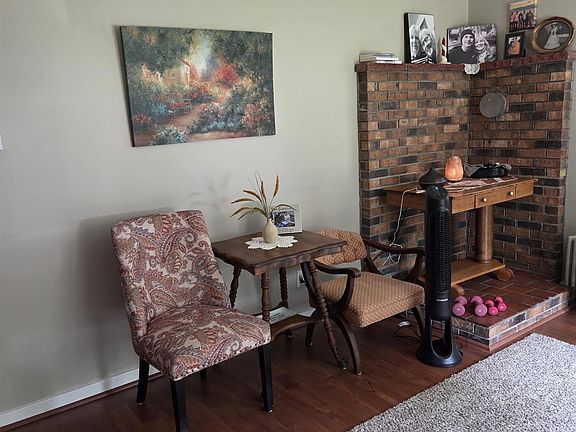 3rd image of 718 Zinc St #2