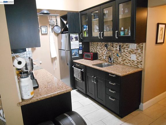 4th image of 500 W Middlefield Rd APT 178