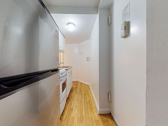 3rd image of 402 E 83rd St APT A