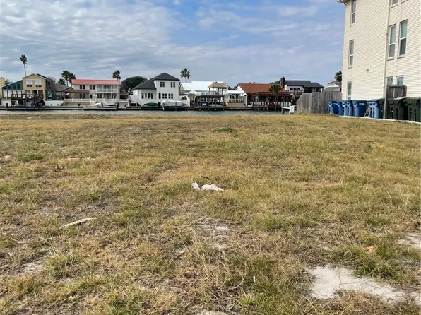 13945 Fortuna Bay Dr, Corpus Christi, TX 78418