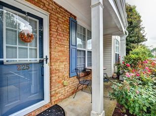 225 Buckland Dr, Alpharetta, GA 30022