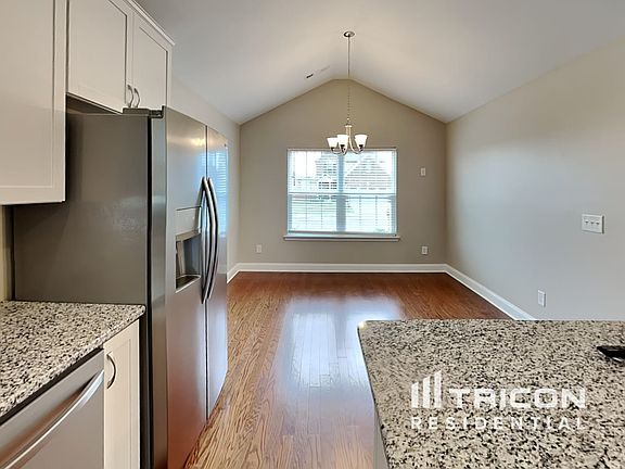 4th image of 1021 Laurelwood Dr