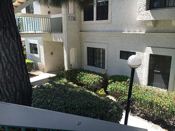 3rd image of 16266 Avenida Venusto Unit B