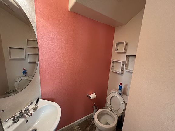 5th image of 801 Platinum Ln