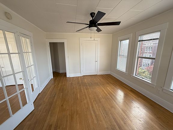 5th image of 1305 E Denny Way APT 201