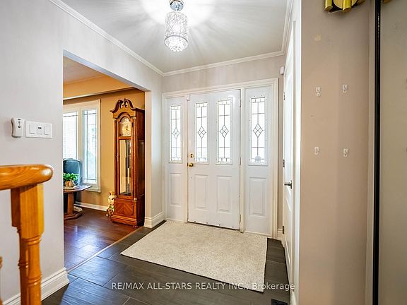 4th image of 127 Church St