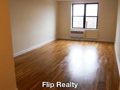 4th image of 2175 E 15th St APT 3B