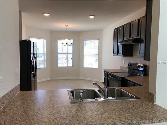 4th image of 952 Chanler Dr