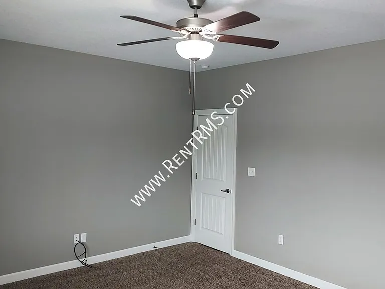 4405 SE Gemstone Ln — Photo 23