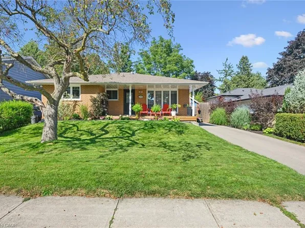 1485 Jefferson Rd, Burlington, ON L7P 2C7