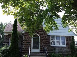13817 West Ave, Cleveland, OH