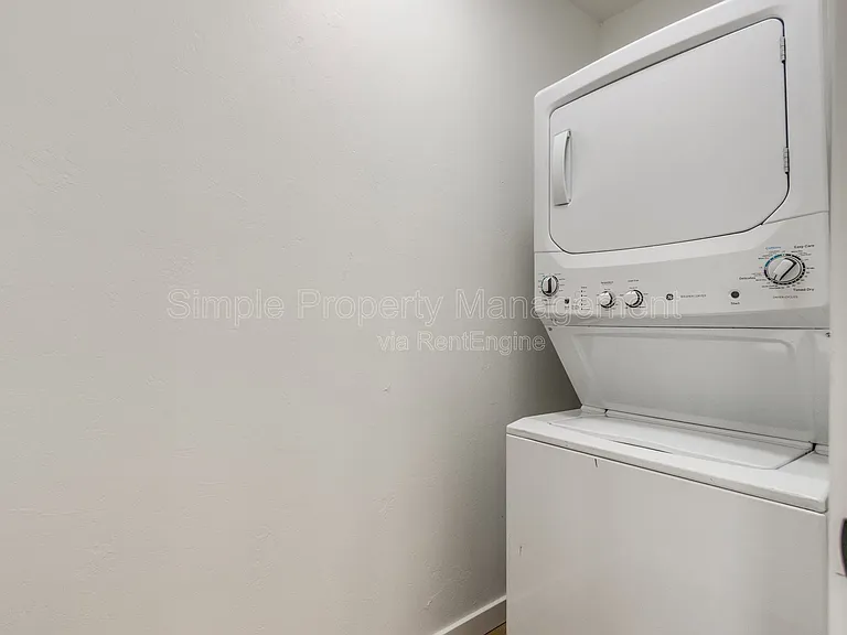 814 W Hill St #1 — Photo 13