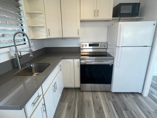 183 Ku Dr #A, Wailuku, HI 96793