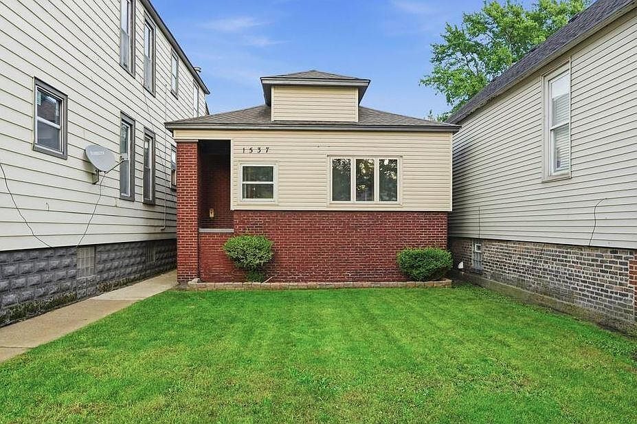 1st image of 1537 Myrtle Ave