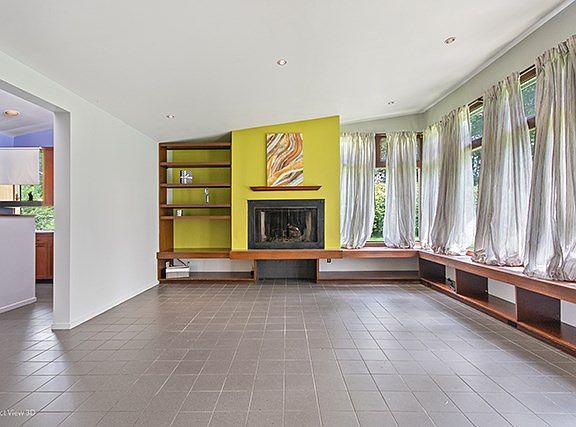 3rd image of 722 E Willow Ave