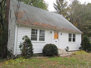 563 Main St, Boylston, MA 01505