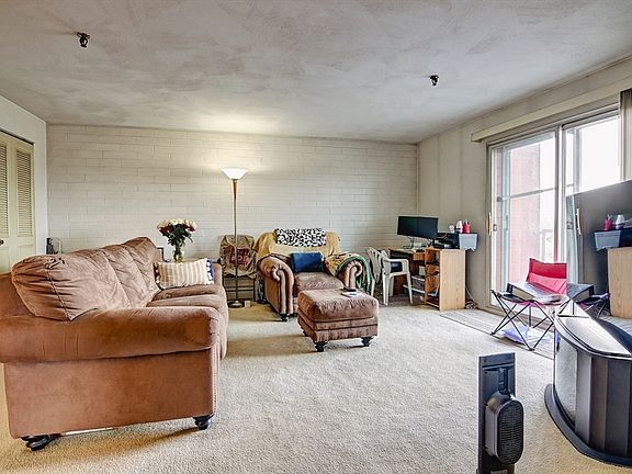 5th image of 115 W Squantum St APT 501
