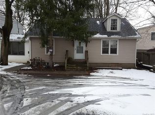 35 Park Ave #A, Highland Mills, NY 10930
