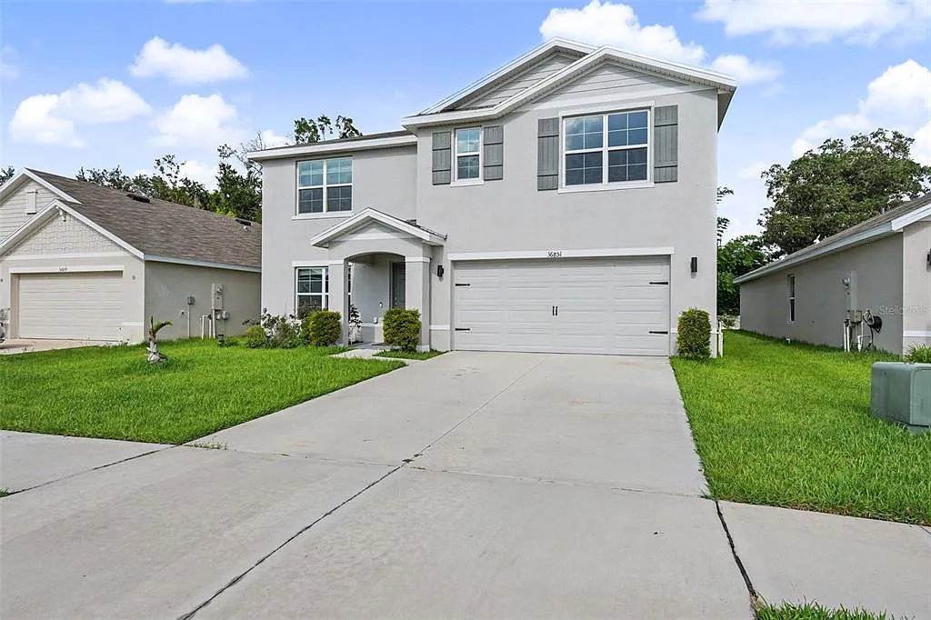 5 bed, 3.0 bath, 2605 sqft, $2,500 — Photo 4
