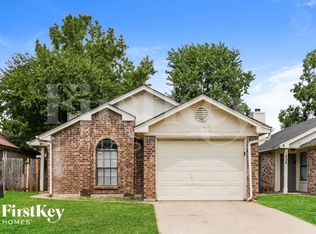 1432 Horncastle St, Fort Worth, TX 76134