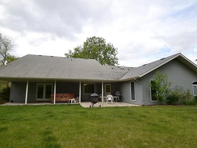 2nd image of 4701 Earhart Ln