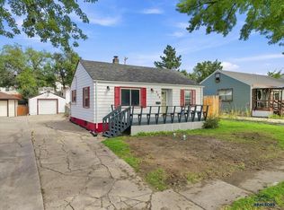 320 Saint Charles St, Rapid City, SD 57701