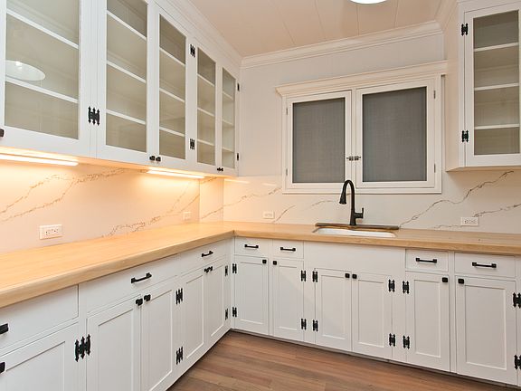 3rd image of 3125 Huelani Pl