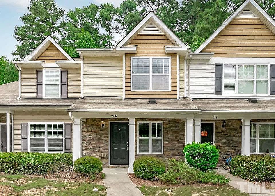 1st image of 216 Harbor Haven Dr