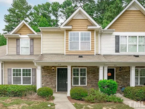 216 Harbor Haven Dr, Apex, NC 27502