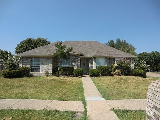1st image of 3131 Greenfield Ct