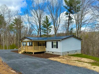 955 Caldwell Hill Loop, Caldwell, WV, 24925