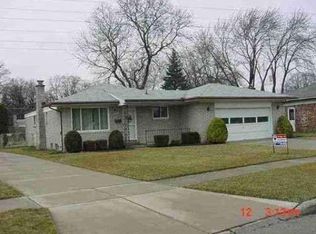 31431 Blair Dr, Warren, MI 48092