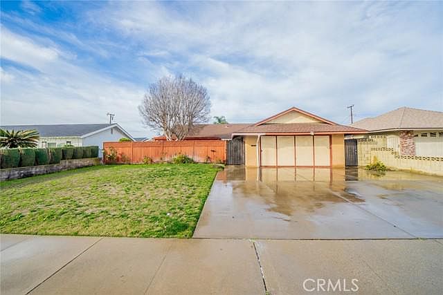 1st image of 12396 Holly Ave