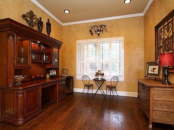 5th image of 13911 Rustic Hills Ln