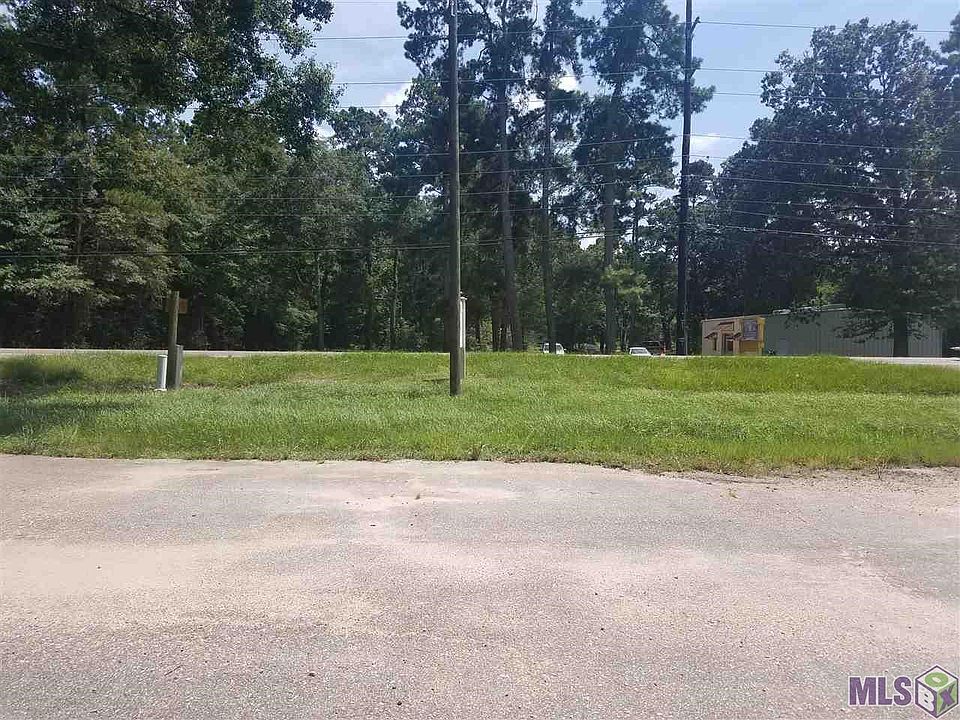2nd image of 8501 Florida Blvd