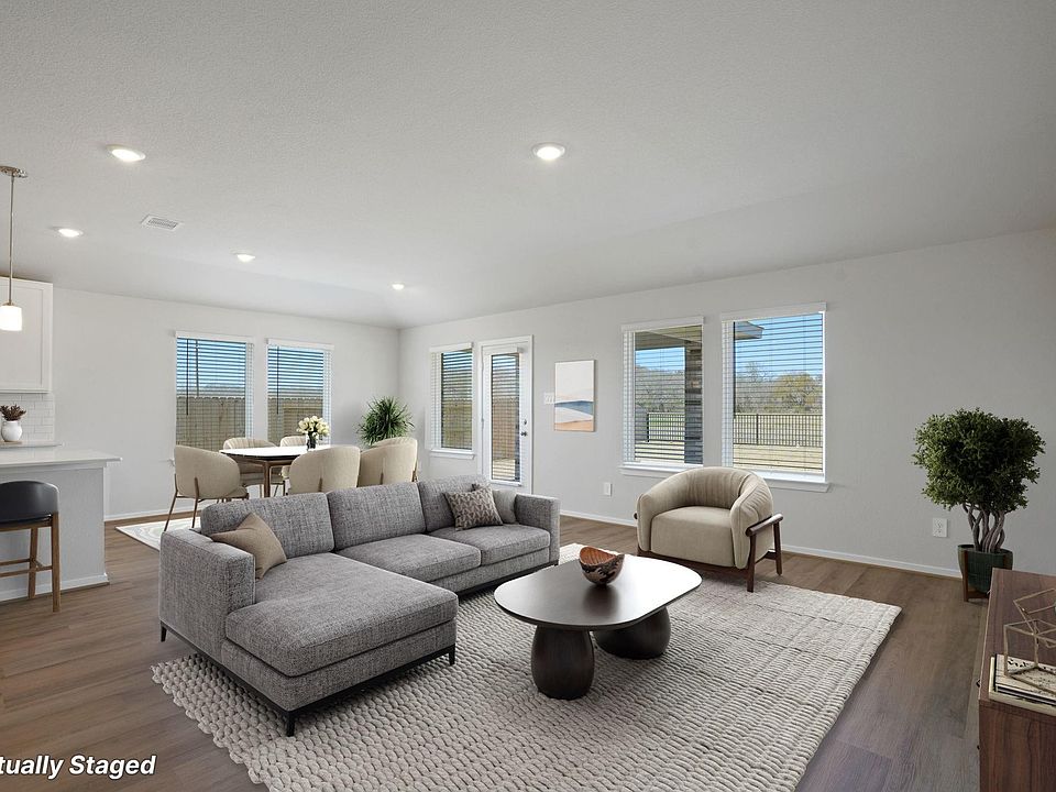 1st image of 1110 Velas View Dr
